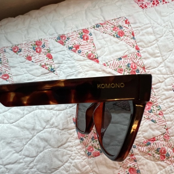 Komono sunglasses - Picture 3 of 4